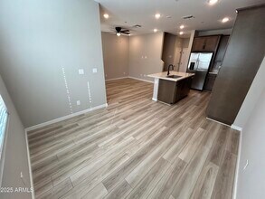 740 E Lark St in Gilbert, AZ - Building Photo - Building Photo