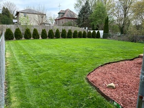622 Barmore Ave in Grove City, PA - Building Photo - Building Photo