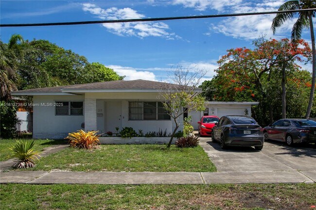 property at 27 SW 5th St