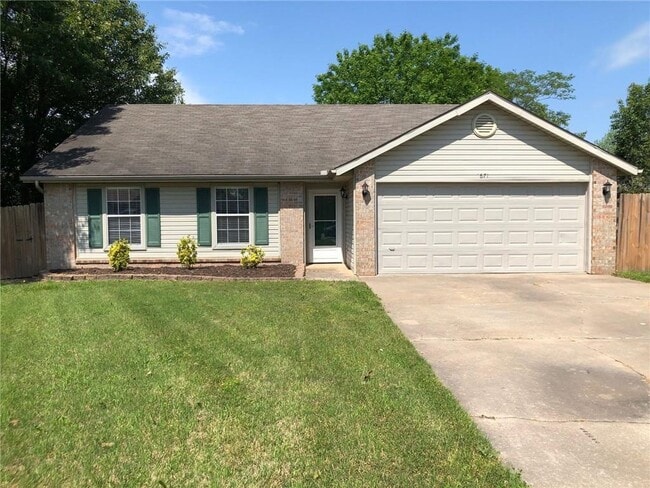 property at 671 Victoria Pl