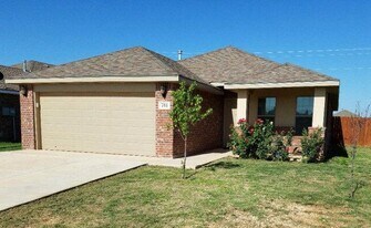 711 Candlestick Dr in Midland, TX - Building Photo