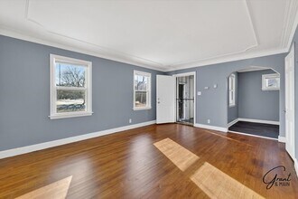 9710 Courville St in Detroit, MI - Building Photo - Building Photo