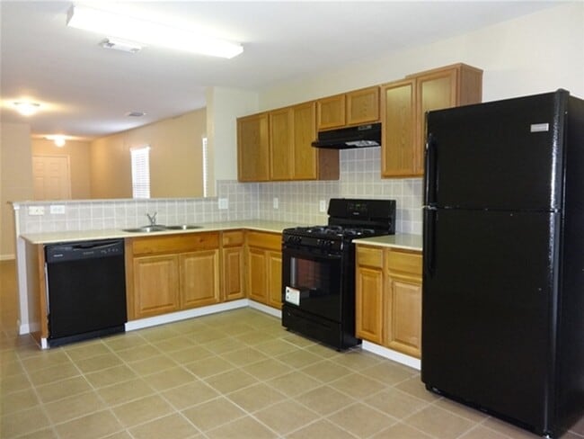 3555 Red Meadows Dr in Spring, TX - Building Photo - Building Photo