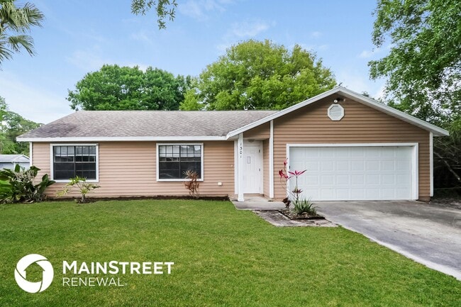 property at 1301 SW Chase Rd