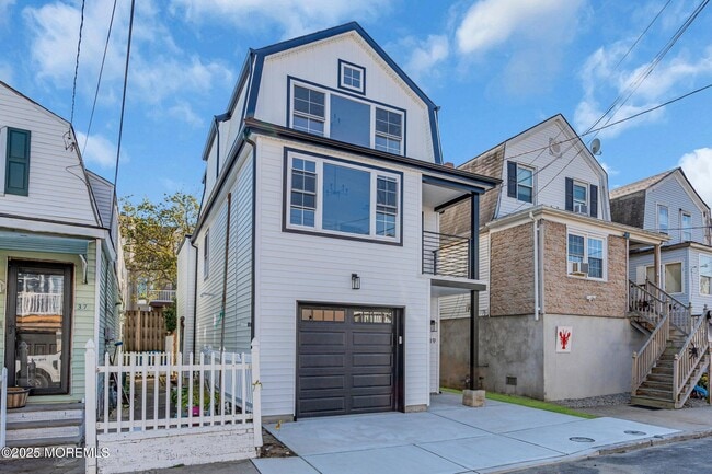 39 Sea Drift Ave in Highlands, NJ - Building Photo - Building Photo