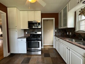 1308 N 52nd St in Omaha, NE - Building Photo - Building Photo