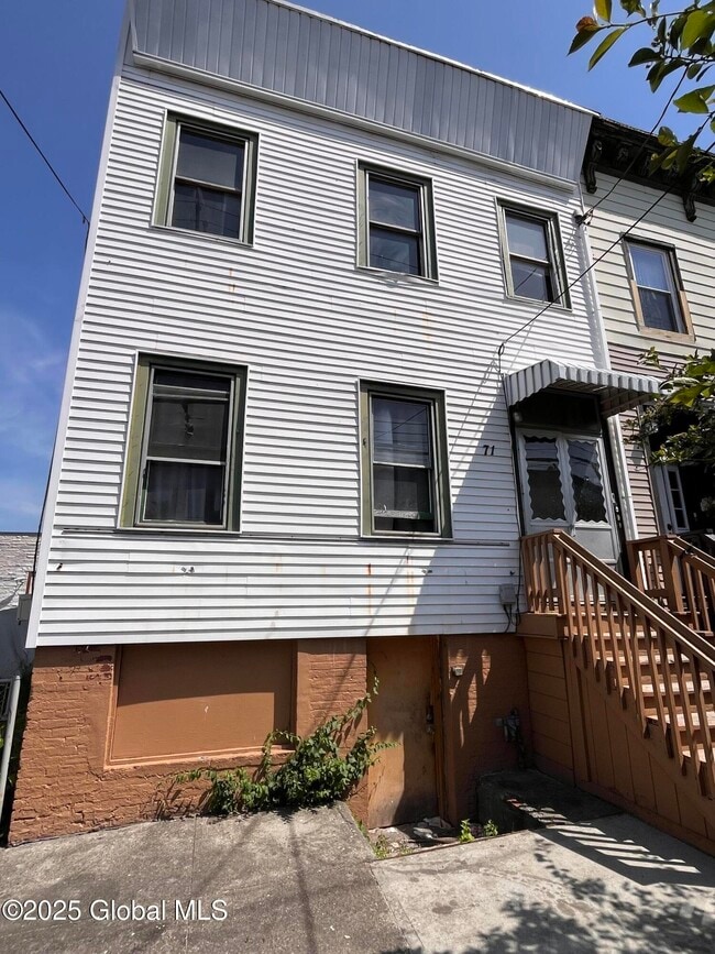 property at 71 Watervliet Ave