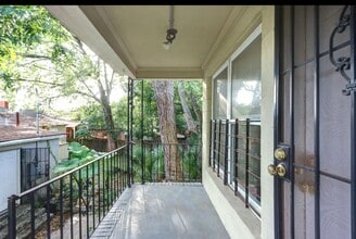 730 E Anderson St in Savannah, GA - Building Photo - Building Photo