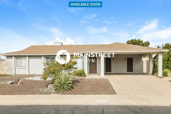 property at 2520 W Wood Dr