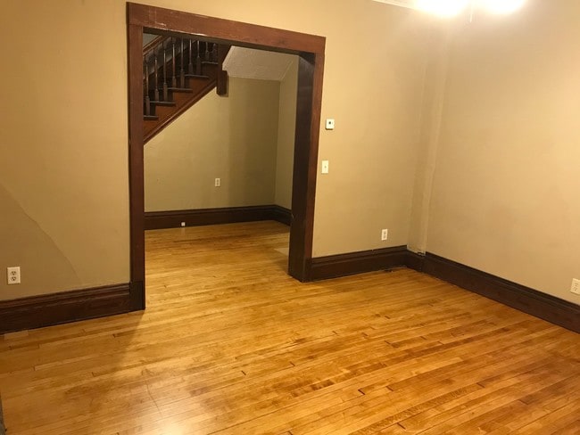 1030 N 5th St in Mankato, MN - Building Photo - Building Photo