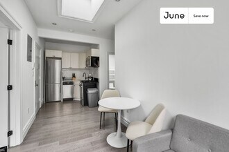 345 E 21st St in New York, NY - Foto de edificio - Building Photo