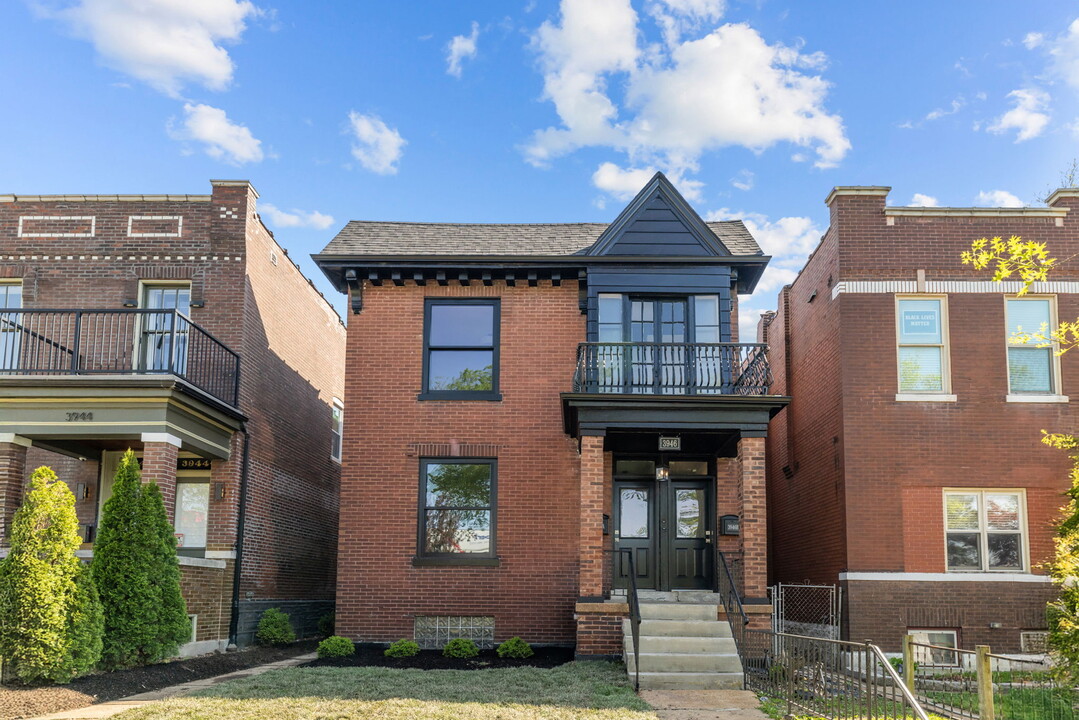 3946 De Tonty St, Unit A- Downstairs in St. Louis, MO - Building Photo