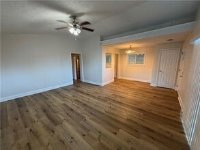 2764 Plantation Dr in East Point, GA - Building Photo - Building Photo