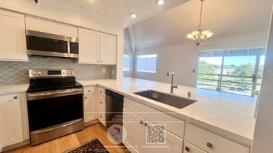 1201 Melville Square in Richmond, CA - Building Photo - Building Photo