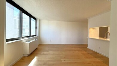 376 Broadway in New York, NY - Building Photo - Building Photo