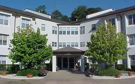 Eden Place in Longview, TX - Foto de edificio