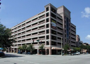 The McNulty Lofts in St. Petersburg, FL - Building Photo - Building Photo