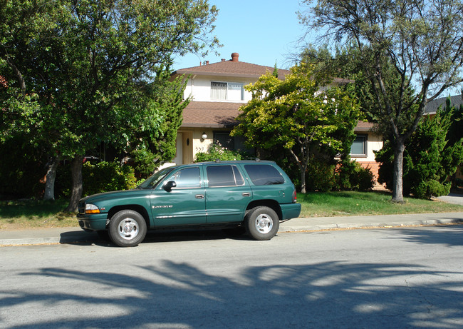 559 Grand Fir Ave in Sunnyvale, CA - Building Photo - Building Photo