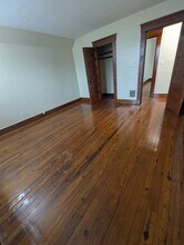 94 Hobart St, Unit 3 in New Haven, CT - Building Photo - Building Photo