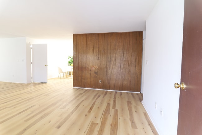 4912 Powell Rd in Dayton, OH - Building Photo - Building Photo