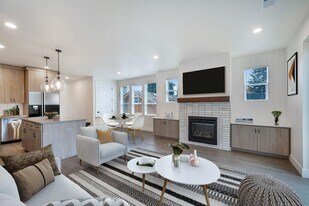 Luxurious University Park townhome near St... in Portland, OR - Building Photo