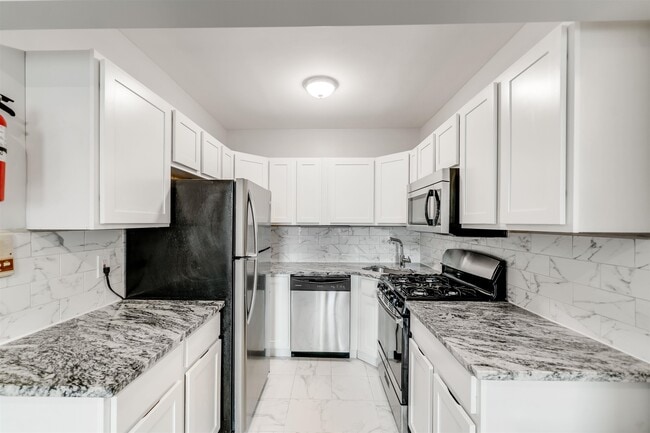 property at 316-1301-3-324 Jefferson St