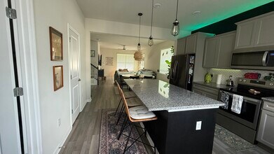 2212 Gopher Tortoise Terrace in Oakland, FL - Building Photo - Building Photo