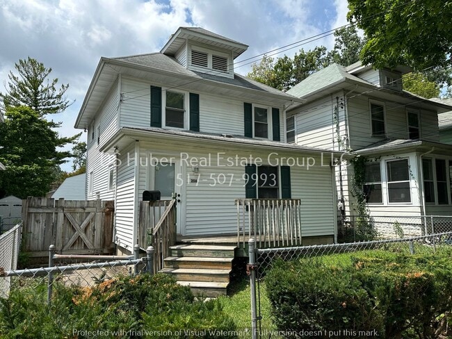 property at 206 S Fairview Ave