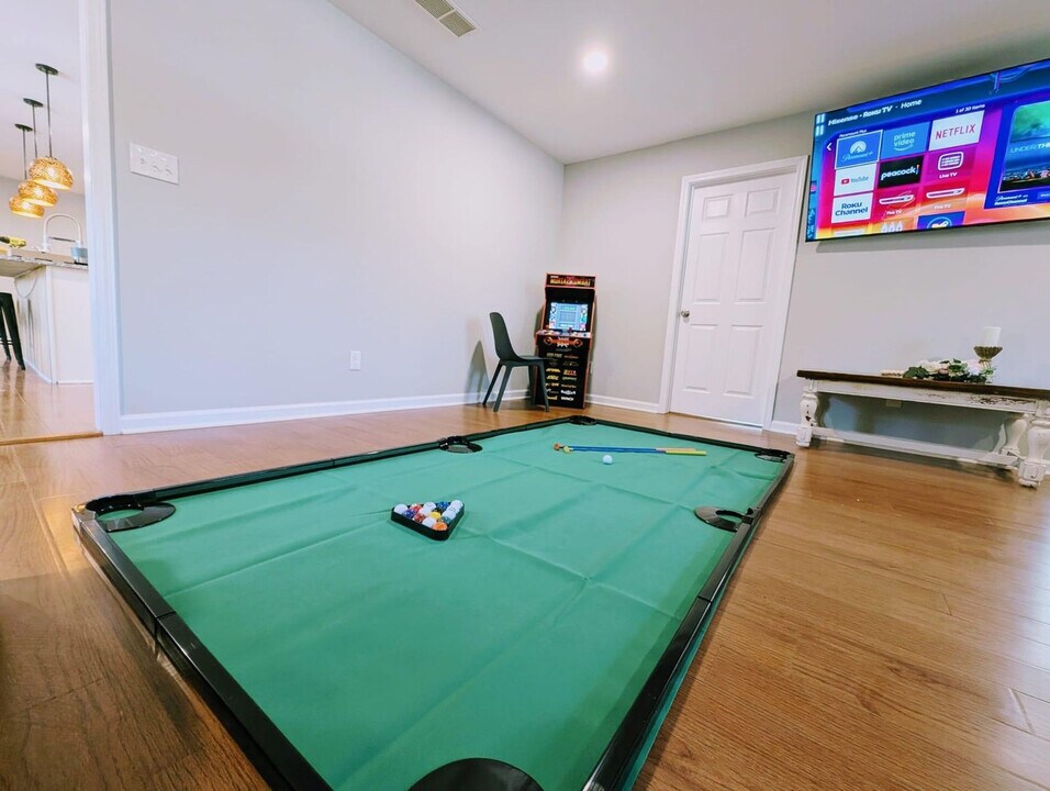 469 Holt Rd NE in Marietta, GA - Building Photo