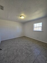 208 Lincoln Ave in Clovis, NM - Building Photo - Building Photo