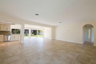 1312 SE 14th Terrace in Deerfield Beach, FL - Building Photo - Building Photo