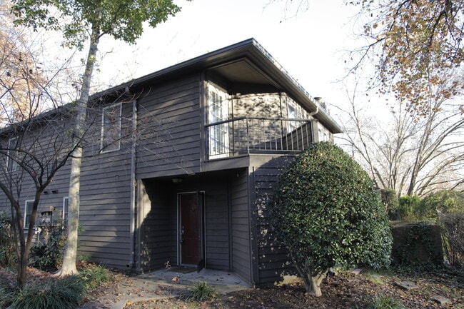 property at 3532 Colony Crossing Dr