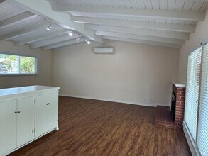 52 Baca Vista in Novato, CA - Building Photo - Building Photo