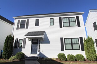 2646 Greenport Dr in Harrisonburg, VA - Building Photo