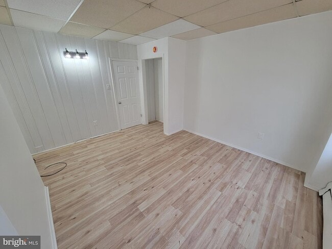 23 E Chestnut St in Norristown, PA - Building Photo - Building Photo
