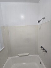 306 Church St, Unit 1 in Poughkeepsie, NY - Building Photo - Building Photo