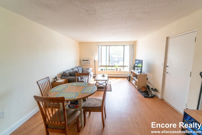 109-111 Tremont St. Unit 416 in Boston, MA - Building Photo - Building Photo