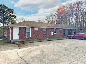 1436 McCan Dr in Clarksville, TN - Building Photo