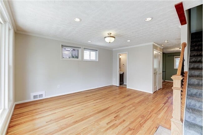 2308 Mary Baldwin Dr in Alexandria, VA - Building Photo - Building Photo