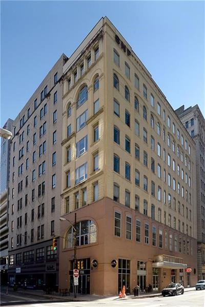 11 Fifth Ave in Pittsburgh, PA - Building Photo