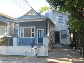 1220 Adams St, Unit 2