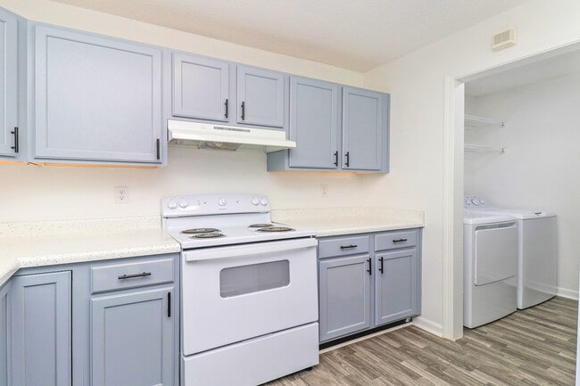 The Oaks Apartments