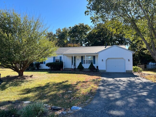 property at 4 Margate Ct