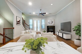 4323 Dickason Ave, Unit 10 in Dallas, TX - Building Photo - Building Photo