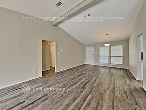 200 Kalmia Dr in Arlington, TX - Building Photo - Building Photo