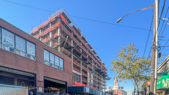 133-25 37th Ave in Flushing, NY - Foto de edificio - Building Photo