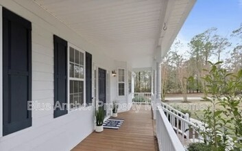 102 Wire Grass Way in Hampstead, NC - Foto de edificio - Building Photo