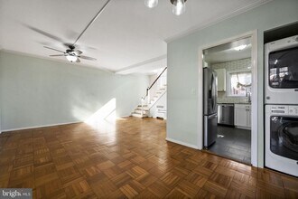 1635 Ripon Pl in Alexandria, VA - Building Photo - Building Photo