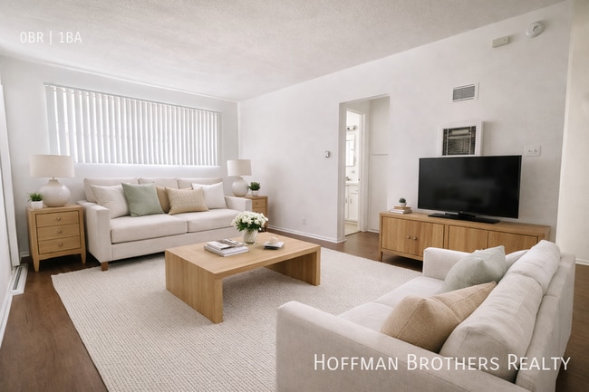 1350 N Citrus Ave, Unit 10 in Los Angeles, CA - Foto de edificio - Building Photo