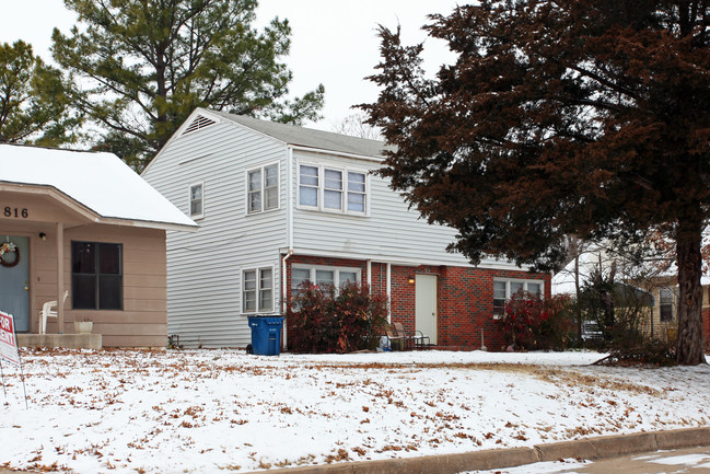 814 S Jefferson St in Stillwater, OK - Building Photo - Building Photo